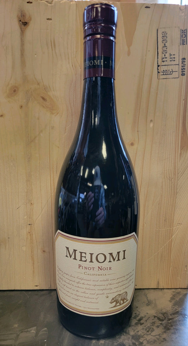 Meiomi Pinot Noir